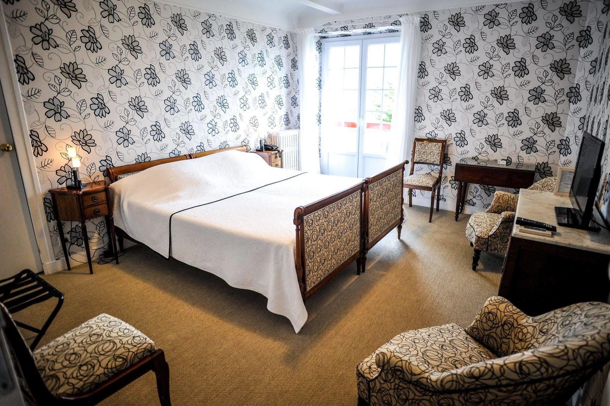 Hotel Les Goelands Сен Жан дьо Луз Екстериор снимка