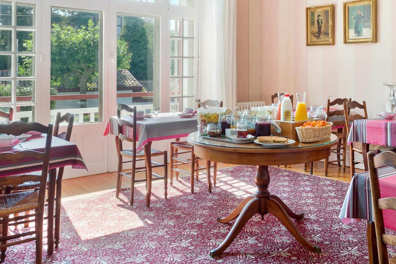 Hotel Les Goelands Сен Жан дьо Луз Екстериор снимка